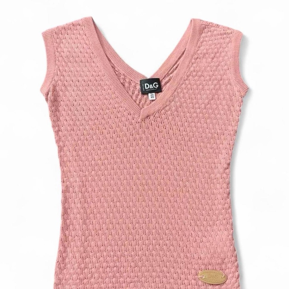 D&G Rose Sleeveless Knit Top